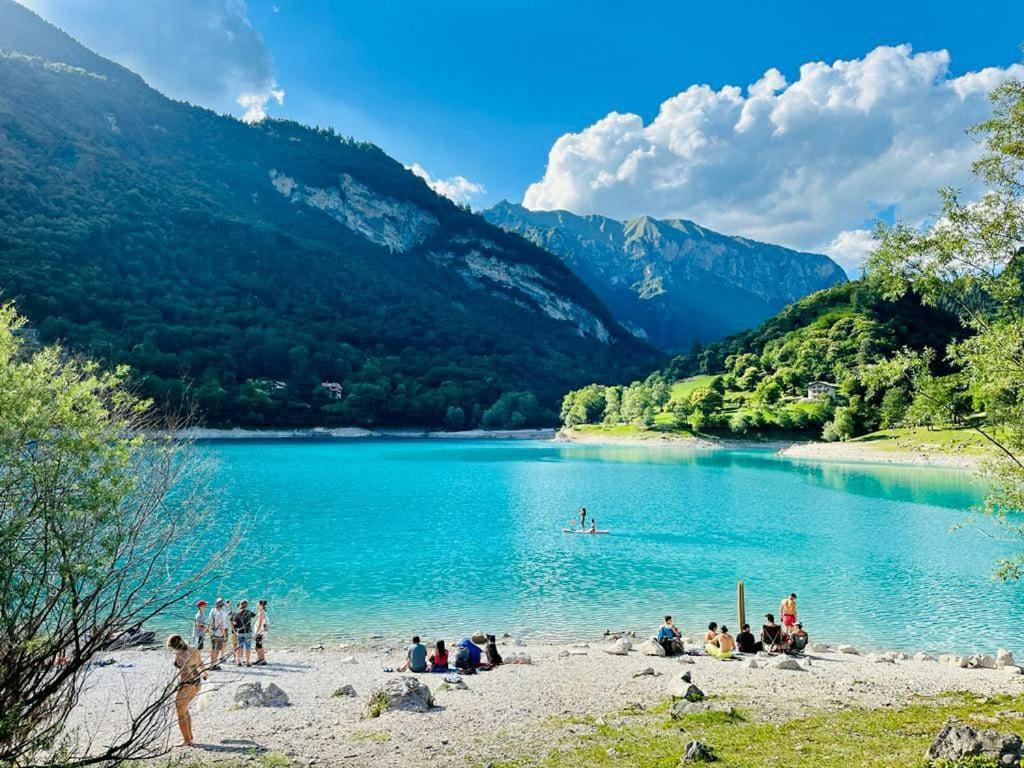 Appartamento Due Laghi Tenno Kültér fotó